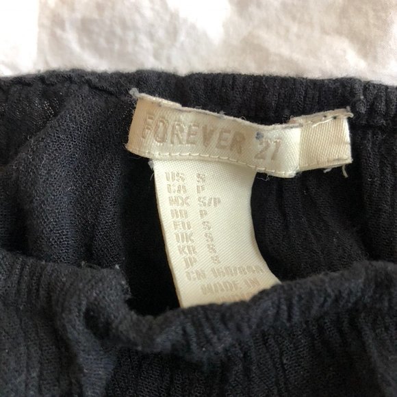 F21 Off-the-shoulder top! - Picture 3 of 6